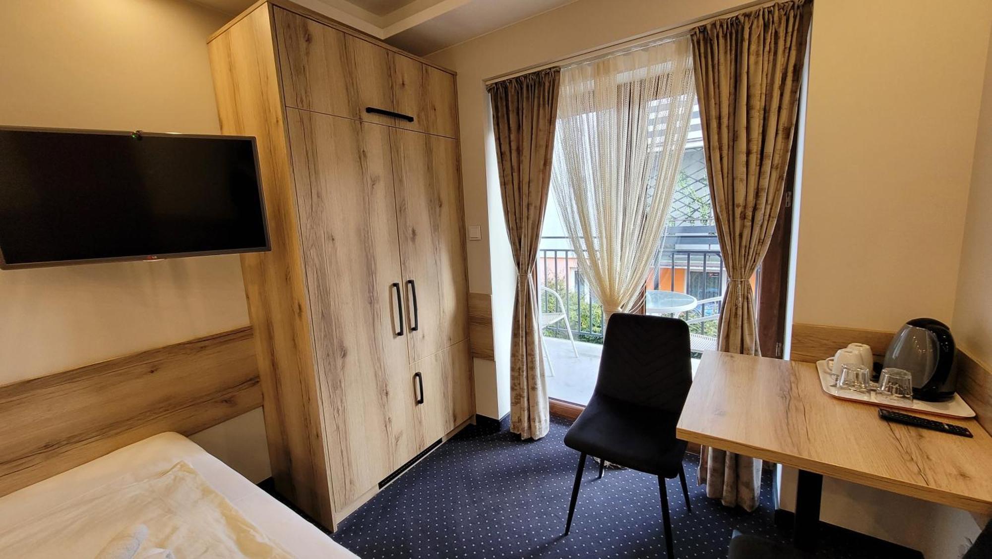 Asenata Pokoje & Apartamenty Centrum 우스트론 객실 사진