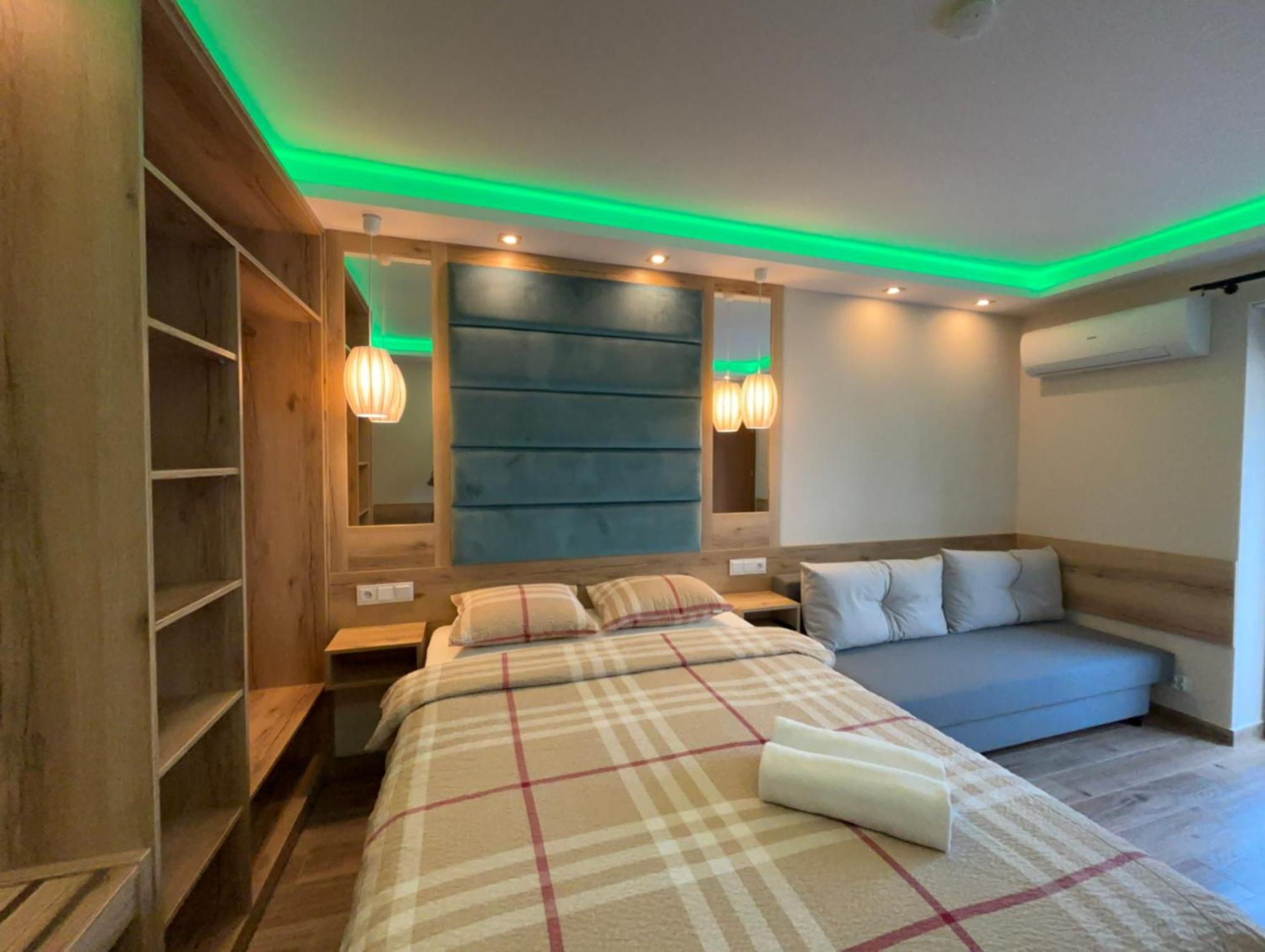 Asenata Pokoje & Apartamenty Centrum 우스트론 외부 사진